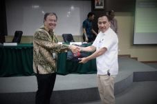 Indonesia Dukung Perdamaian...