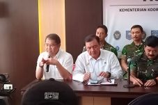 Menkominfo: Pembatasan...