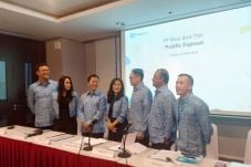 Blue Bird Tunjuk Noni...