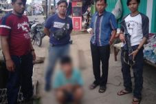 Cabuli Anak di Bawah...