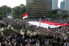 Aksi Massa 22 Mei, Pemerintah...