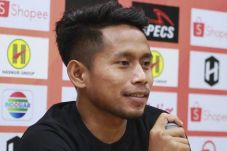 Demi Sportivitas, Andik...