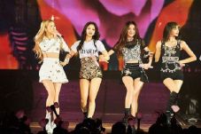 Konser di Inggris, BLACKPINK...