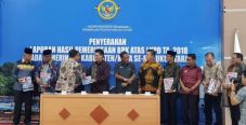 Pemerintah Kabupaten...