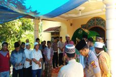 Jenazah Korban Peluru...