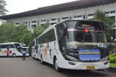 Penumpang Bus dari Jakarta...