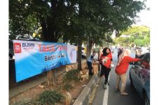 Berbagi Kebahagiaan,...