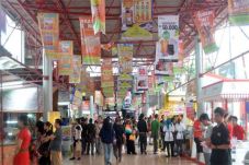 Transaksi Jakarta Fair...