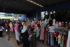 PKL Membuat Kawasan...