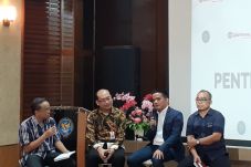 Belasan Juta Data Akun...