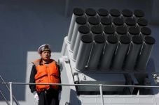 Kapal Induk Australia...