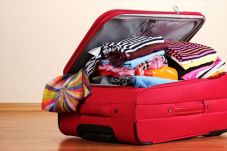 Tips Packing Baju, Makeup...