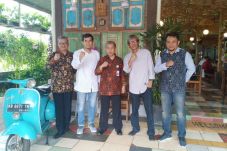 Pulung Gantung Bakal...