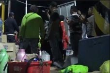 Aparat Gabungan Razia...