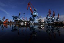 Pelabuhan Tanjung Priok...