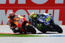 Rossi dan Marquez Minta...