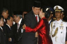 Media AS hingga Australia...