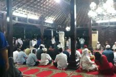 Ingin Ucapkan Belasungkawa,...