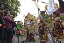 Pesta Kesenian Bali...
