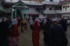 Jamaah Tarekat Naqsabandiyah...