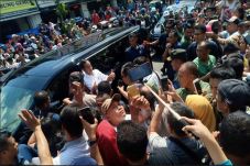 Presiden Jokowi Ajak...