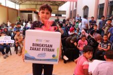Zakat Fitrah ACT Hadirkan...