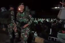 Pascabentrok di Buton,...
