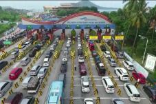 Tol Trans Sumatera,...