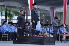 Dodi Reza Alex Instruksikan...