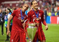Masih Cinta Schalke,...