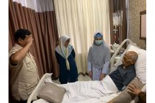 Prabowo Jenguk Mantan...