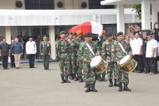 George Meninggal, TNI...