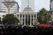 PKS: Sengketa Pilpres...