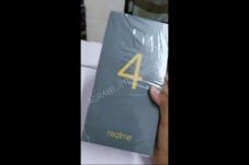 Gambar Kotak Ritel realme...