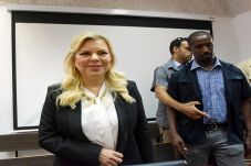 Istri Netanyahu Divonis...