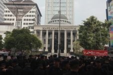 Soal Saksi Kejutan Prabowo-Sandi,...