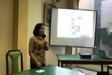 Tinggal 300-an Warga...