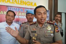 Amsor Resmi Jadi Tersangka...