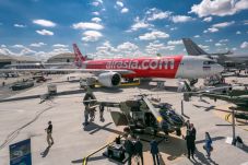 AirAsia Jadi Maskapai...