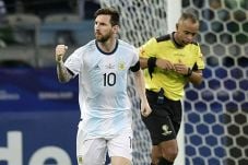 Argentina Nyaris Kalah,...