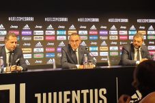 Sarri: Juventus Memiliki...