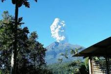 Gunung Merapi Kembali...