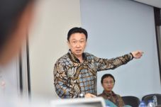SCB Diminta Hentikan...