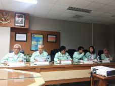 PT Smelting Targetkan...