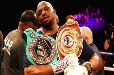Deontay Wilder Menghindar,...