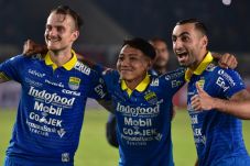 Beckham Tak Sabar Ingin...