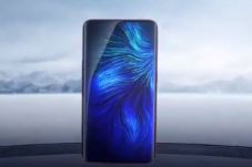 Smartphone dengan Kamera...
