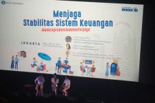 BI Gandeng Nadine Ajak...