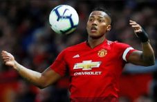 Resmi Tinggalkan Manchester...