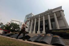 Mahasiswa Minta Elite...